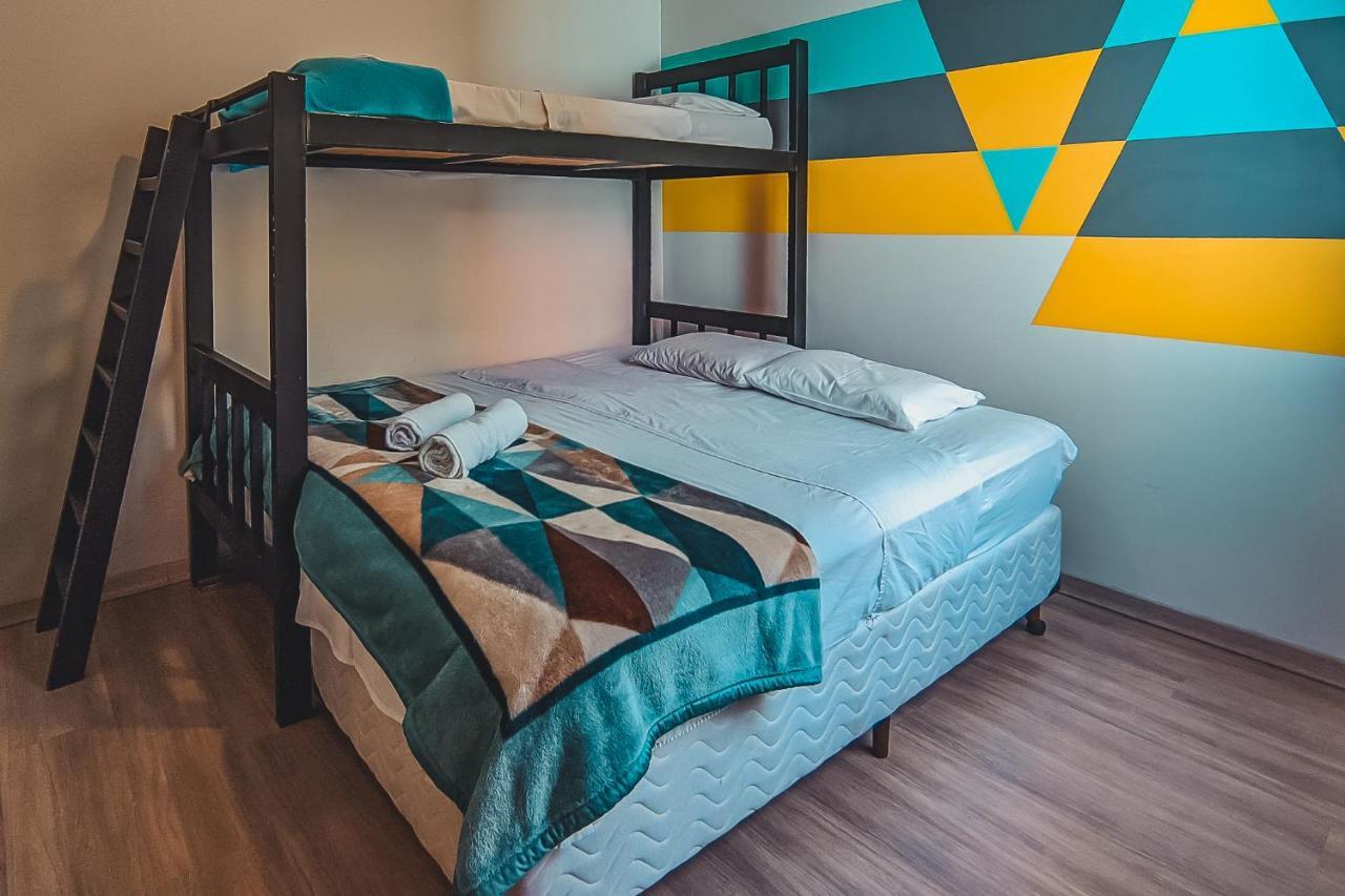 Social Hostel Cafe E Bar Curitiba Ngoại thất bức ảnh